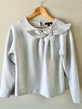 Banana Republic Heather Light Grey Tie-Neck Sweater Size Small Business Casual